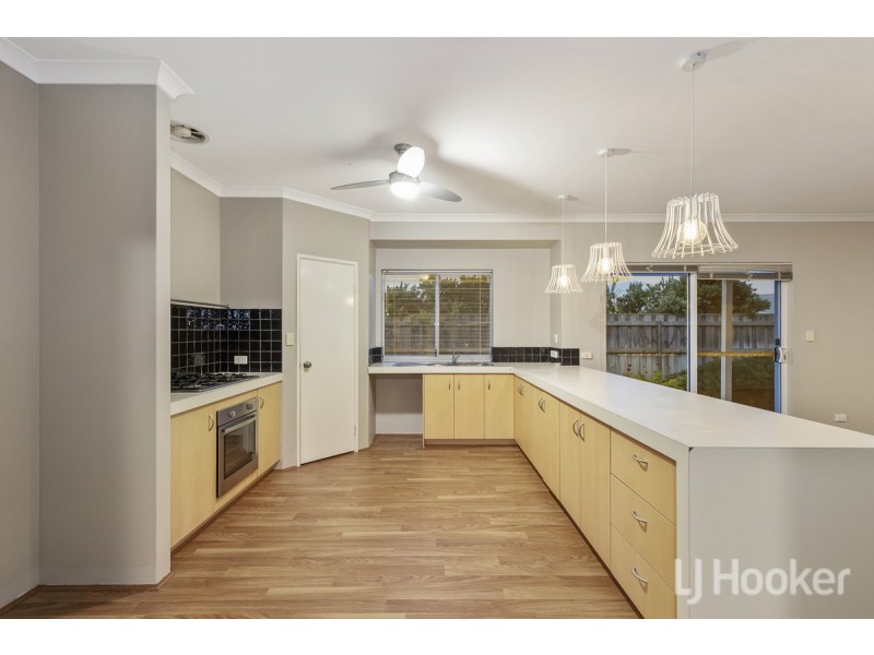 12 Windward Street, Yanchep WA 6035