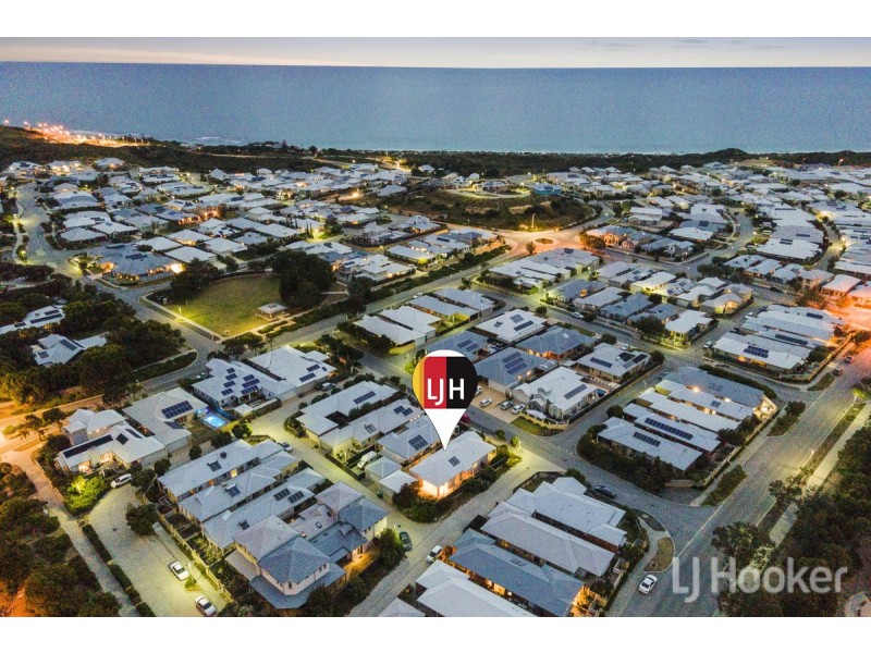 12 Windward Street, Yanchep WA 6035