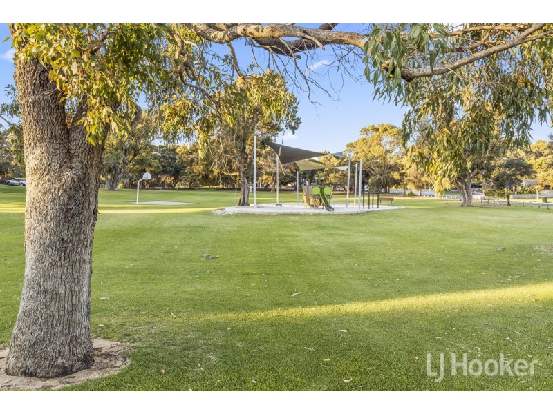 14 Wilkie Avenue, Yanchep WA 6035