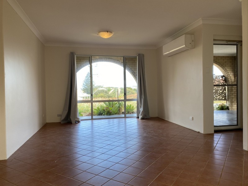 52 kaiber Avenue, Yanchep WA 6035