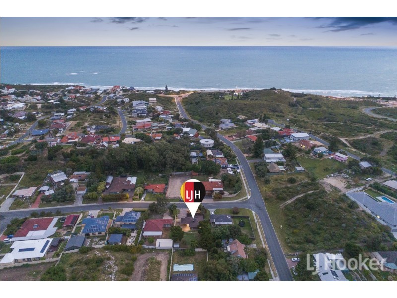 4 Kaiber Avenue, Yanchep WA 6035