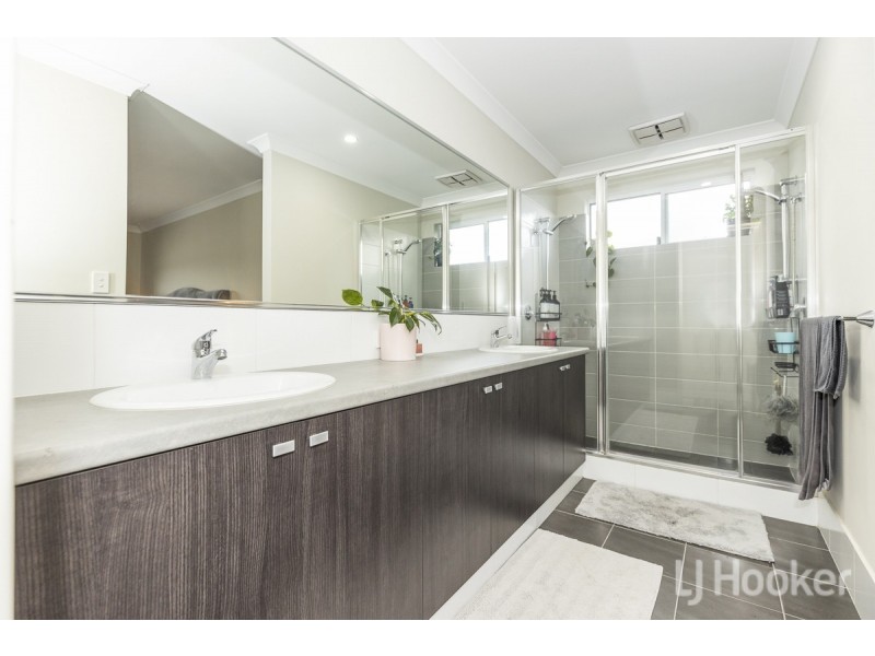 92 Marlinspike Boulevard, Jindalee WA 6036