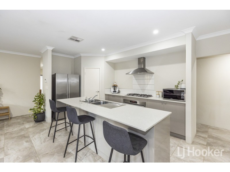 92 Marlinspike Boulevard, Jindalee WA 6036