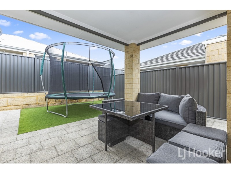 92 Marlinspike Boulevard, Jindalee WA 6036