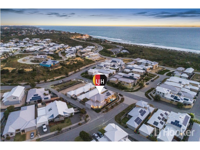 10 Sandbar Street, Yanchep WA 6035