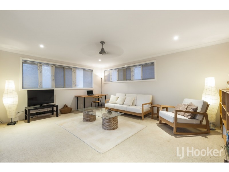 10 Sandbar Street, Yanchep WA 6035