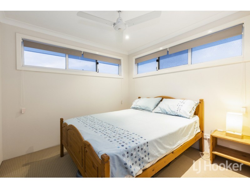 10 Sandbar Street, Yanchep WA 6035