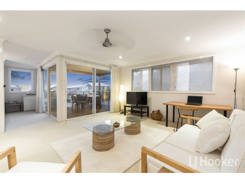 10 Sandbar Street, Yanchep WA 6035