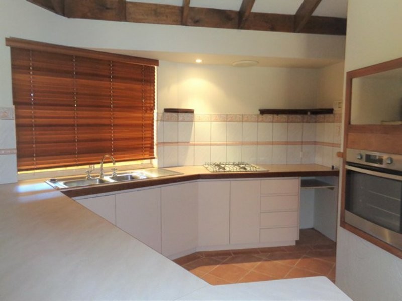 12 Hamilton Court, Yanchep WA 6035