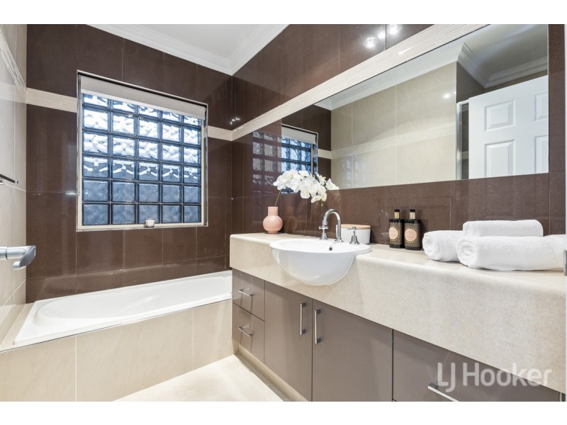 1 Coldstream Circuit, Merriwa WA 6030