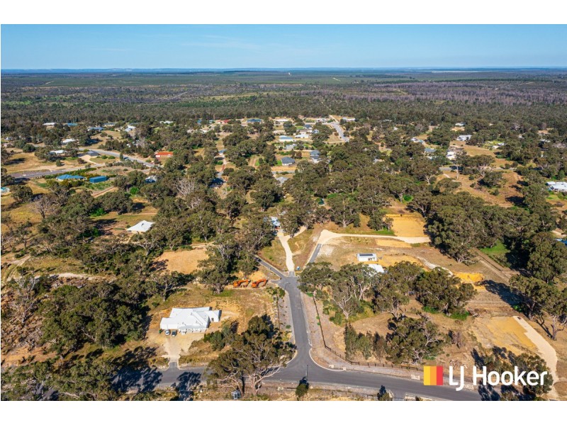 5 Chilli Glade, Two Rocks WA 6037
