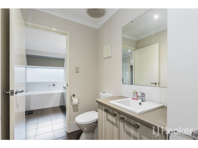 39 Kardan Drive, Yanchep WA 6035