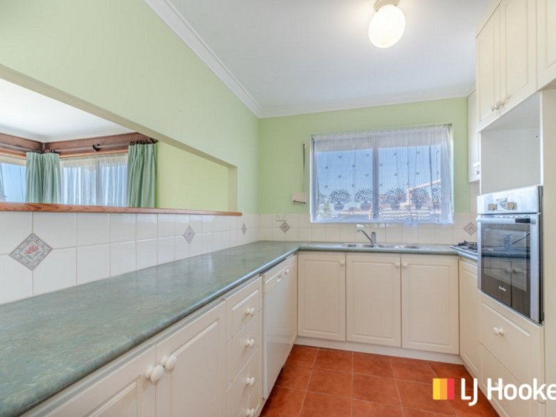 12 Evans Place, Two Rocks WA 6037