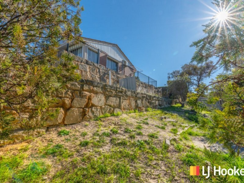 12 Evans Place, Two Rocks WA 6037