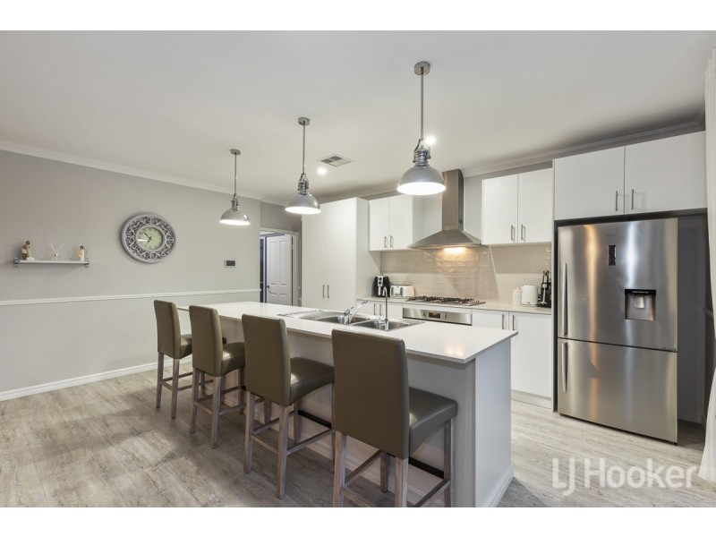 7 Seaside Avenue, Yanchep WA 6035