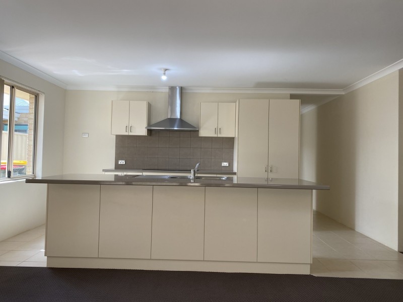 35/146 St Andrews Drive, Yanchep WA 6035