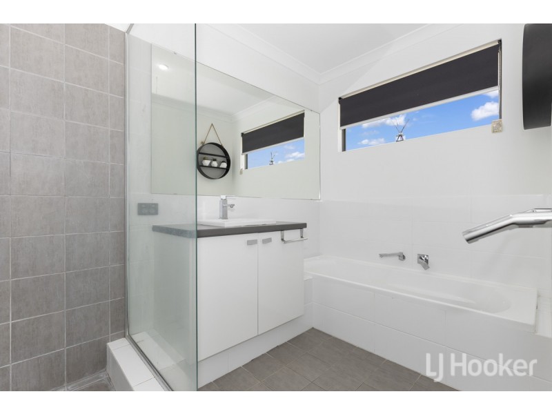 26 Myrlea Trail, Alkimos WA 6038