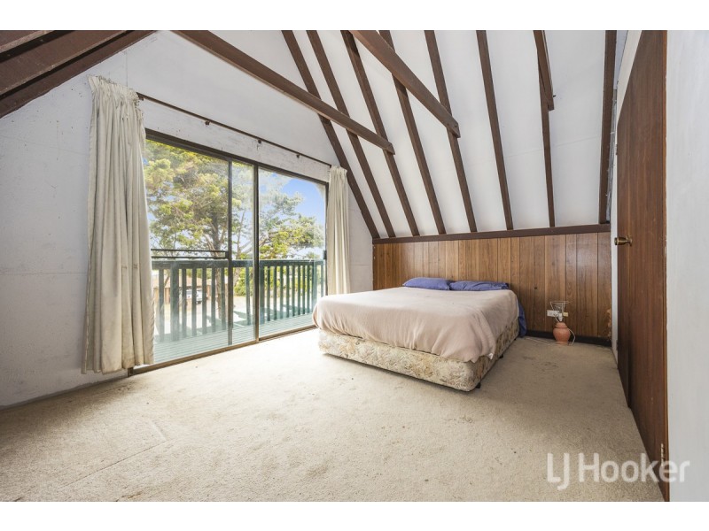 61 Moorpark Avenue, Yanchep WA 6035