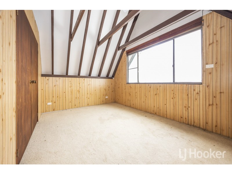 61 Moorpark Avenue, Yanchep WA 6035