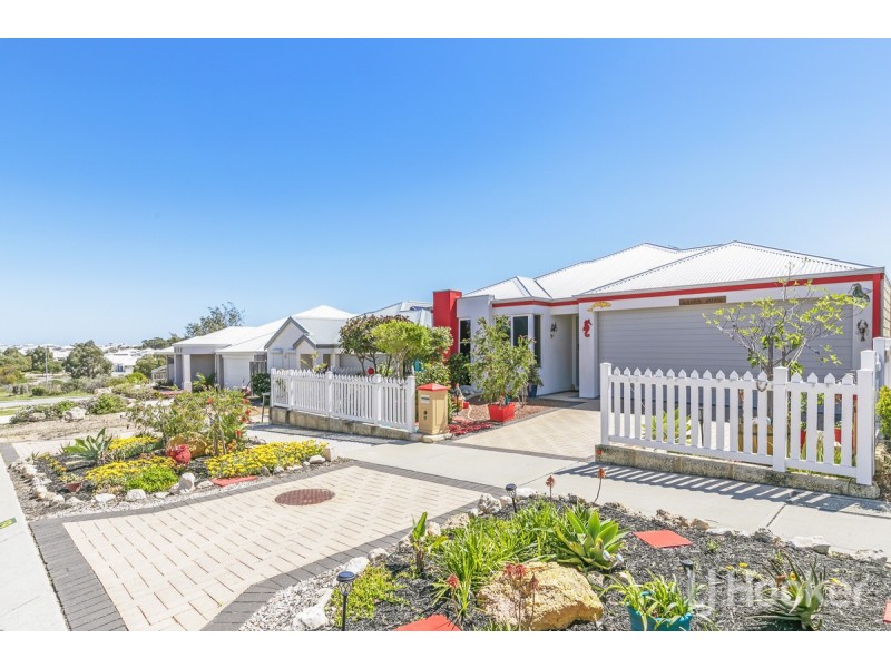 19 Zamia Rise, Yanchep WA 6035