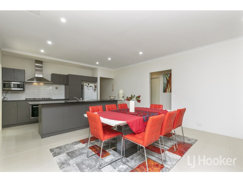 19 Zamia Rise, Yanchep WA 6035