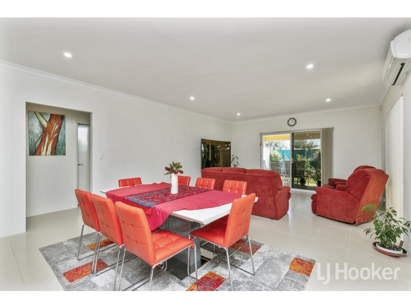 19 Zamia Rise, Yanchep WA 6035