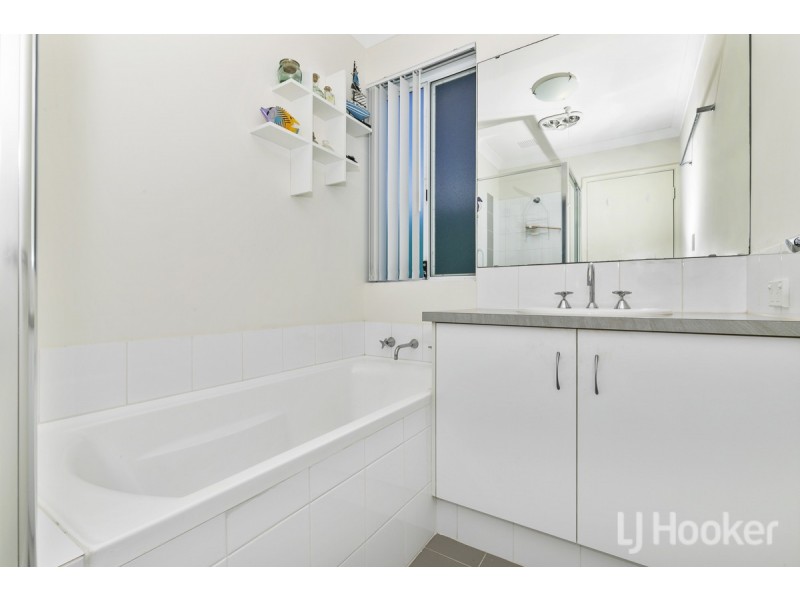 19 Zamia Rise, Yanchep WA 6035