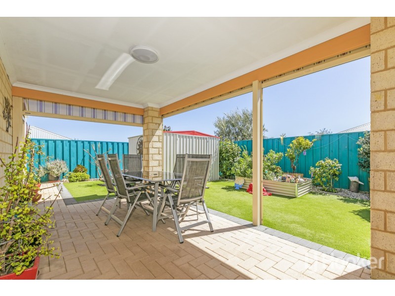 19 Zamia Rise, Yanchep WA 6035