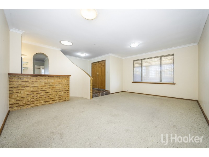 4 Chester Avenue, Two Rocks WA 6037