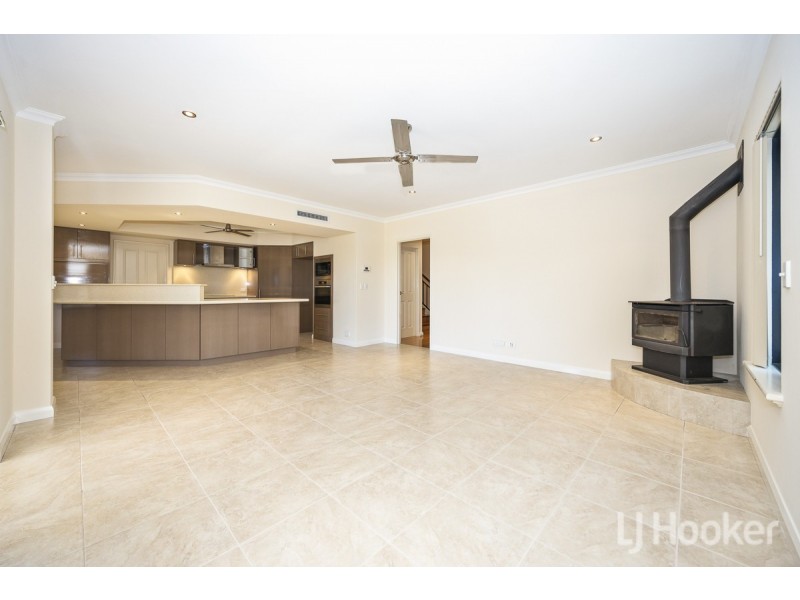 21 Springhill Place, Two Rocks WA 6037