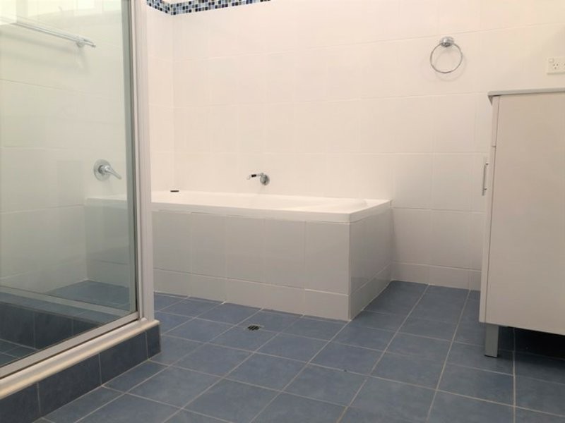 14 Blaxland Avenue, Two Rocks WA 6037