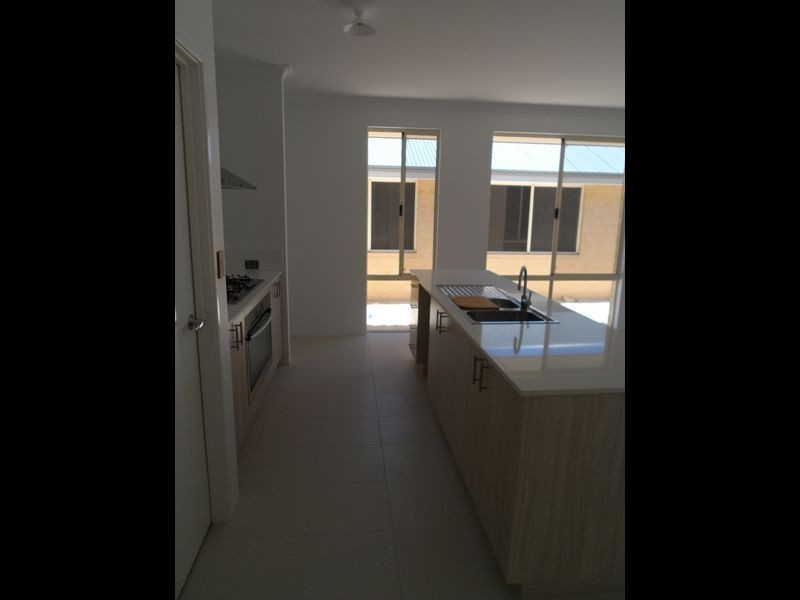 20 Waveski Street, Yanchep WA 6035