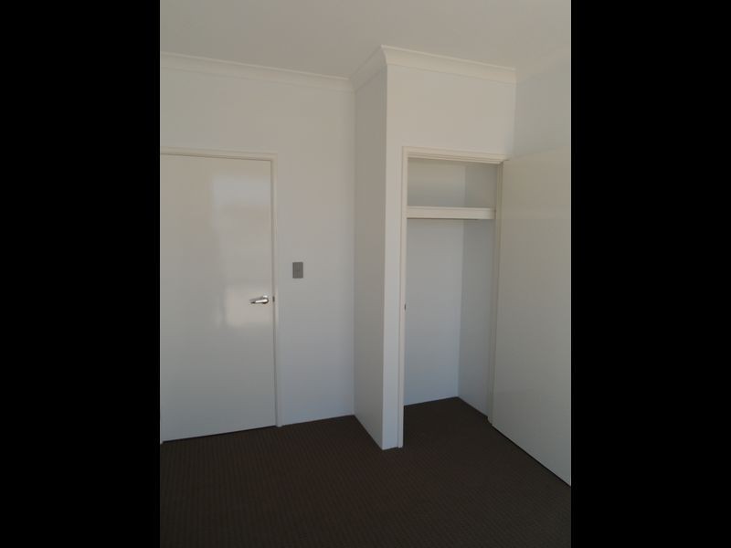 20 Waveski Street, Yanchep WA 6035