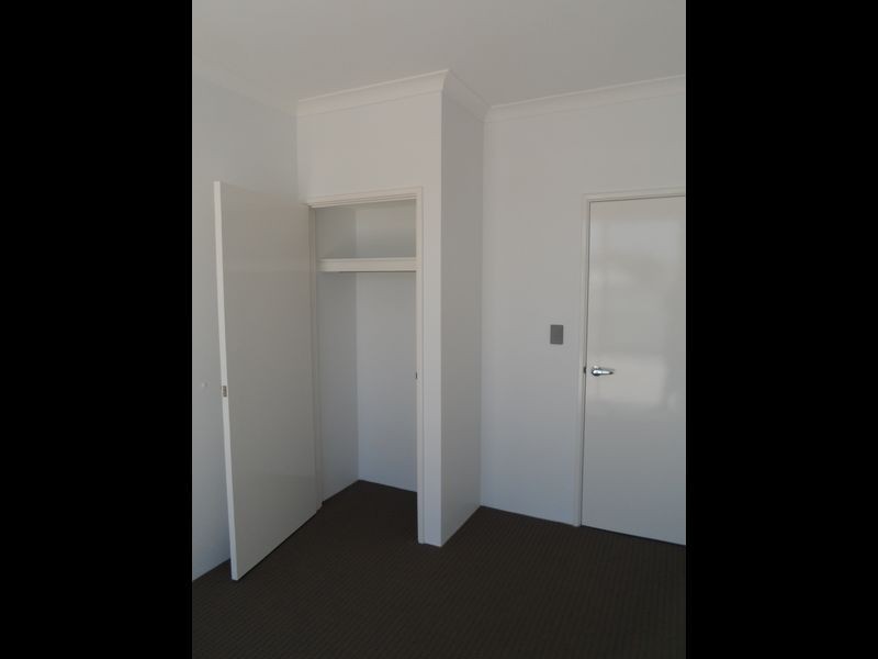 20 Waveski Street, Yanchep WA 6035