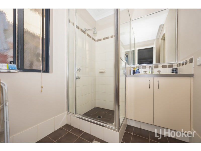10 Kahana Parkway, Butler WA 6036