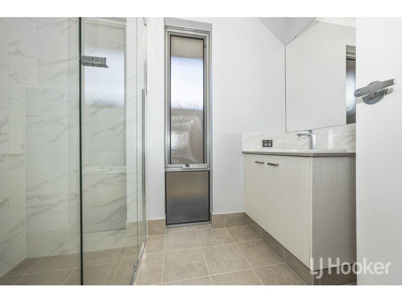 8 Kane Loop, Alkimos WA 6038