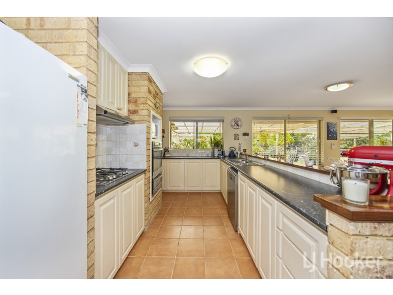 140 Sovereign Hill Drive, Gabbadah WA 6041