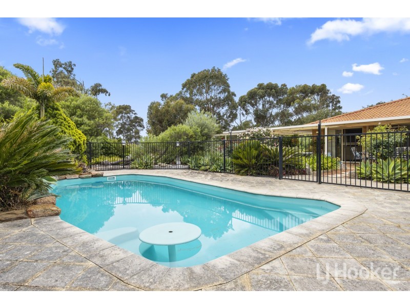 140 Sovereign Hill Drive, Gabbadah WA 6041