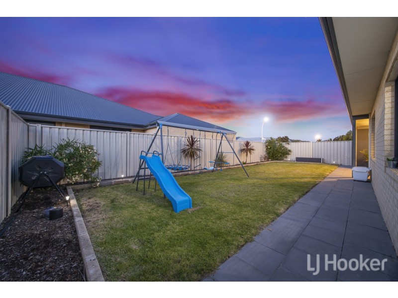 28 Biara Road, Yanchep WA 6035