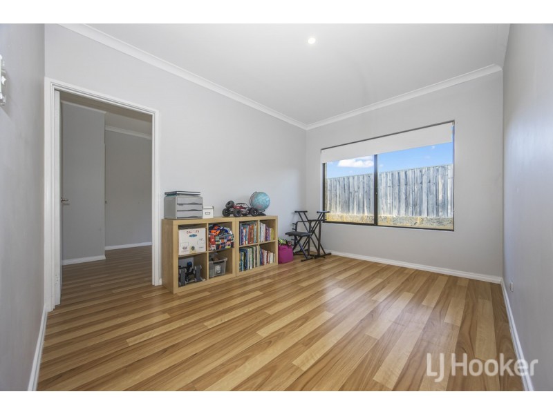 7 Clearview Street, Yanchep WA 6035