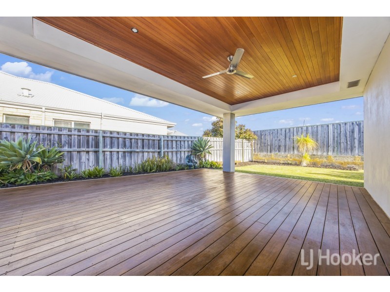 7 Clearview Street, Yanchep WA 6035