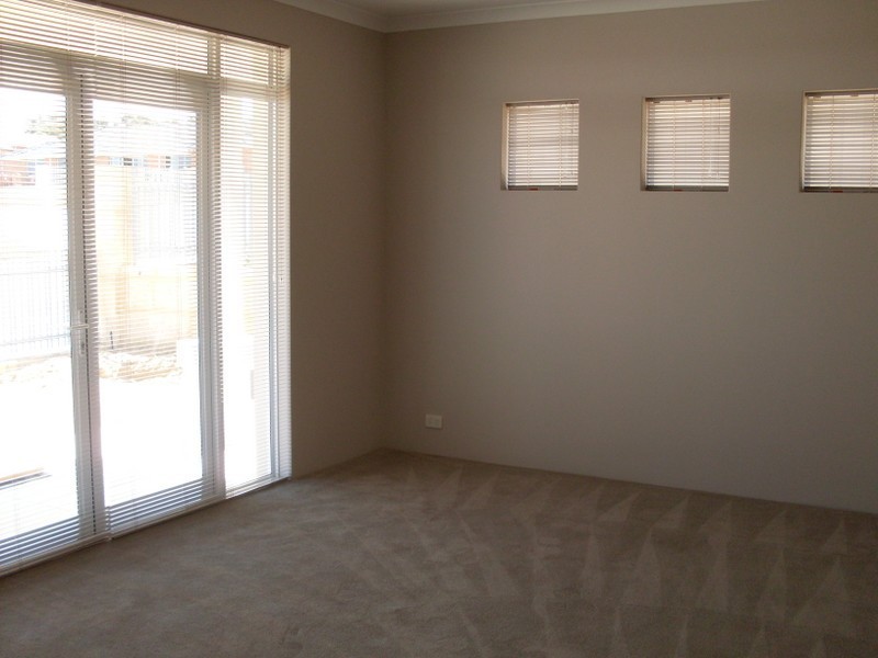 124 Lindsay Beach Boulevard, Yanchep WA 6035