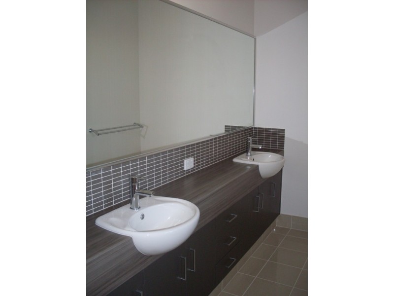 124 Lindsay Beach Boulevard, Yanchep WA 6035