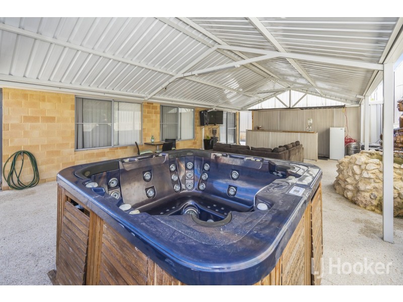 9 Cobbler Way, Two Rocks WA 6037