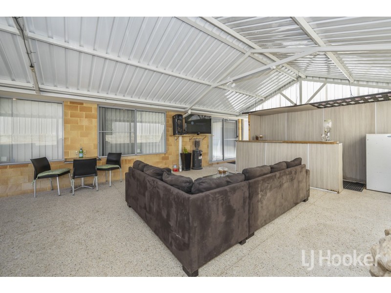 9 Cobbler Way, Two Rocks WA 6037