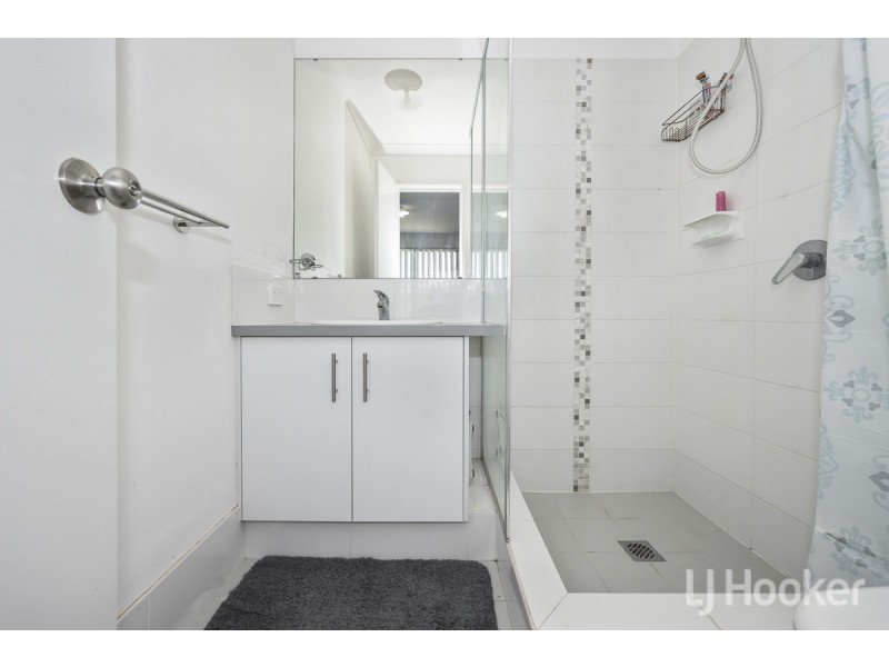 9 Cobbler Way, Two Rocks WA 6037