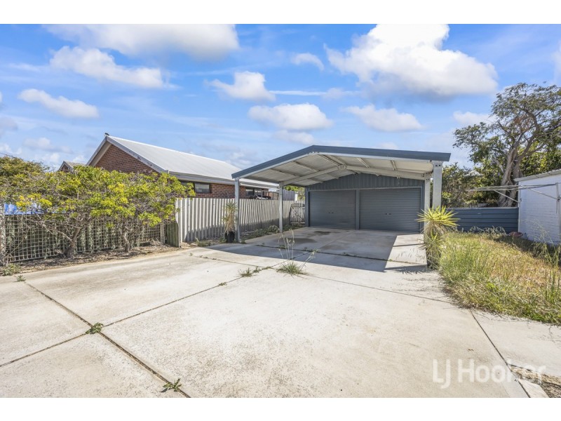 1 Pirra Court, Two Rocks WA 6037