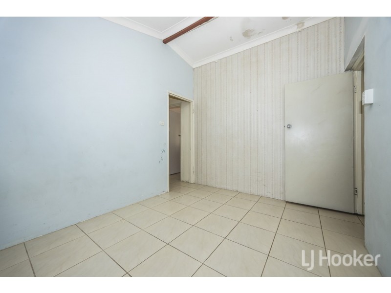 1 Pirra Court, Two Rocks WA 6037