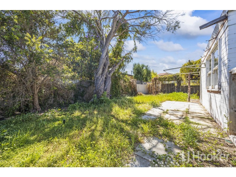 1 Pirra Court, Two Rocks WA 6037