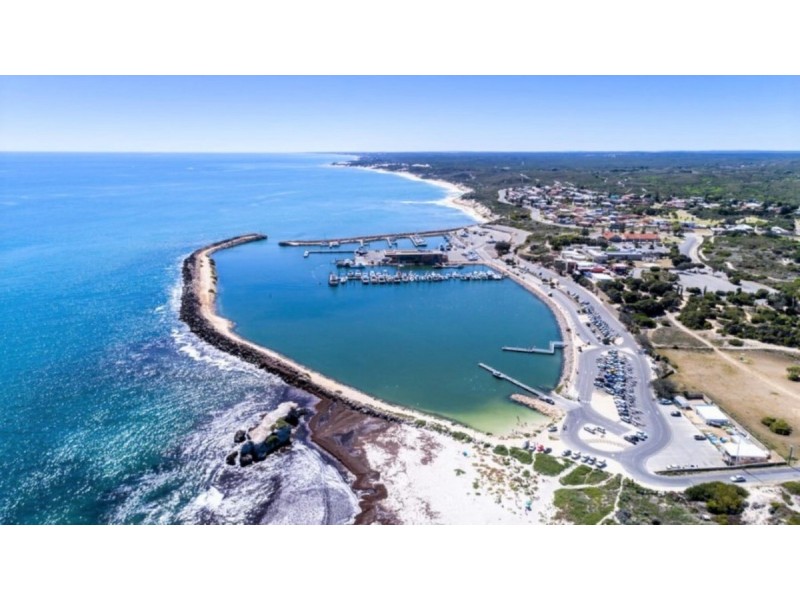 1 Pirra Court, Two Rocks WA 6037